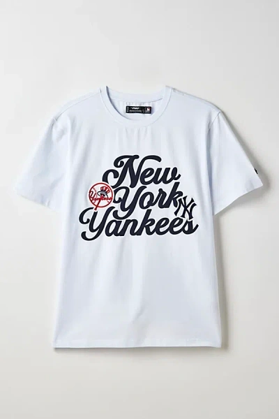 Pro Standard Mlb New York Yankees Logo Graphic Tee In White, Men's At Urban Outfitters