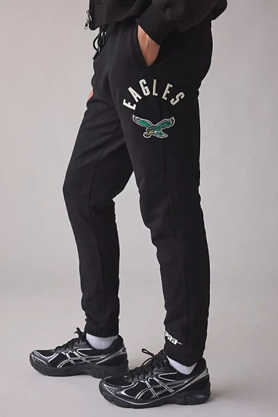 Pro Standard Nfl Philadelphia Eagles Modern Logo Jogger Sweatpant In Black, Men's At Urban Outfitters