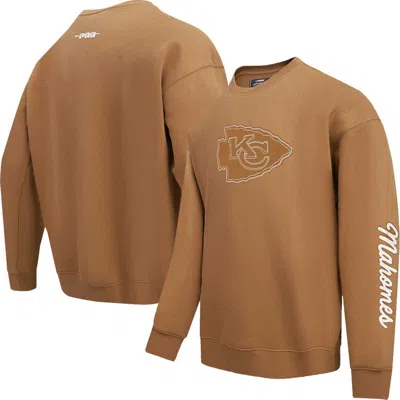 Pro Standard Patrick Mahomes Brown Kansas City Chiefs Pullover Crewneck Sweatshirt