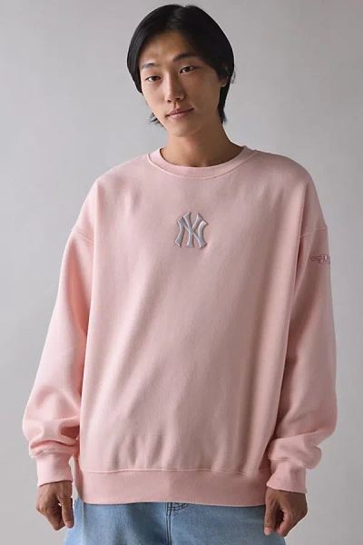 Pro Standard Uo Exclusive Mlb New York Yankees Crew Neck Sweatshirt In Pink, Men's At Urban Outfitters