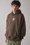 Pro Standard Uo Mlb Exclusive New York Yankees Logo Hoodie Sweatshirt In Brown, Men's At Urban Outfitters