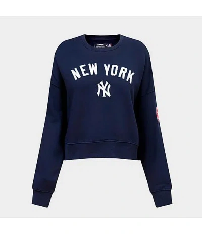 Pro Standard Women's New York Yankees Mlb Classic Fleece Crewneck Sweatshirt In Blue