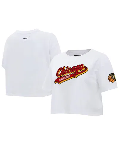 Pro Standard Women's  White Chicago Blackhawks Boxy Script Tail Cropped T-shirt