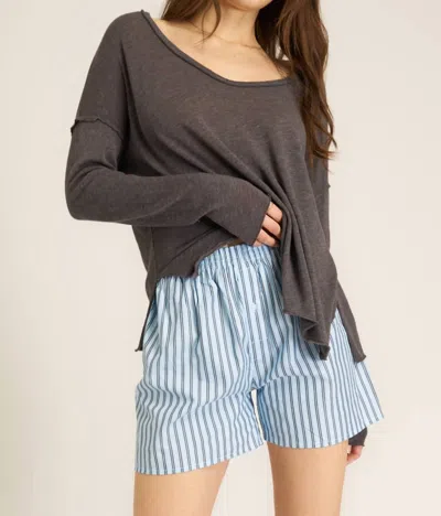 Project Social T Mae Textured V-neck Long Sleeve Top In Charcoal