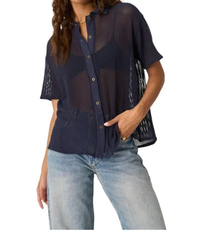 PROJECT SOCIAL T SONJA HEAVY MESH TEE IN NAVY BLISS