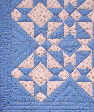 Projektityyny Pohjola Cornflower Blue Patchwork Quilt