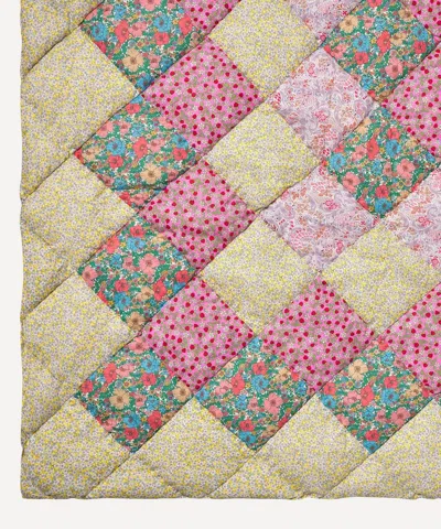 Projektityyny Vuoren Huippu Liberty Print Patchwork Quilt In Multicoloured