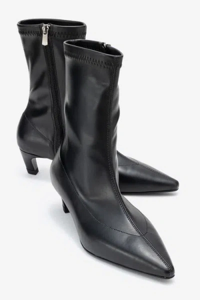 Prologue Shoes Alora Kitten Heel Boot In Black