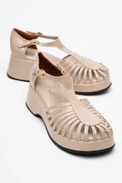 Prologue Shoes Aniel Platform Wedge Sandal In Pink
