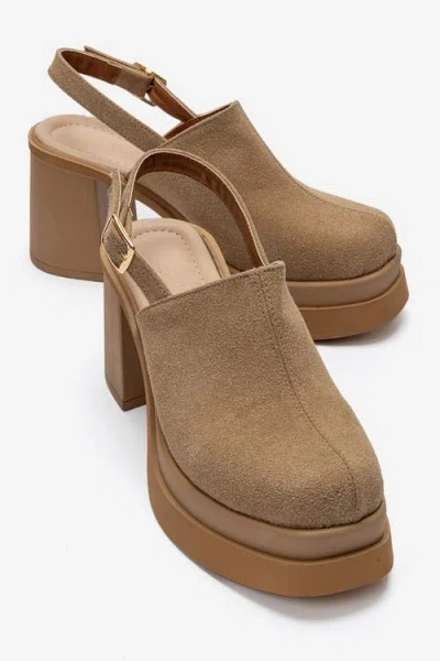 Prologue Shoes Bavix Block Heel Platform Sandal In Brown