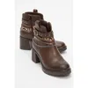 Prologue Shoes Boliva Buckled Chain Block Heel Boot In Brown