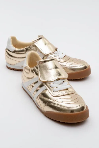 Prologue Shoes Bria Sneakers In Multi