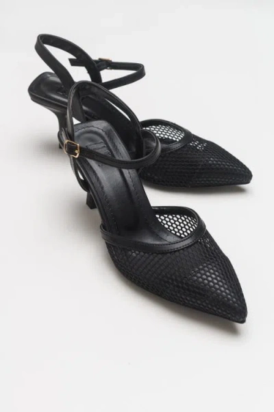 Prologue Shoes Chic Mesh Pointed Toe Pump In Black