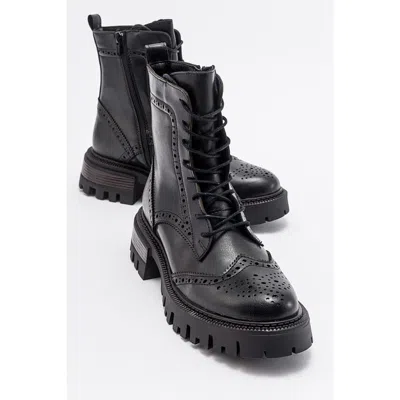Prologue Shoes Coralo Lace-up Combat Boot In Black