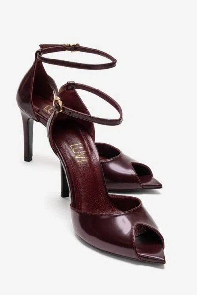 Prologue Shoes Dona Stiletto Pump In Burgundy
