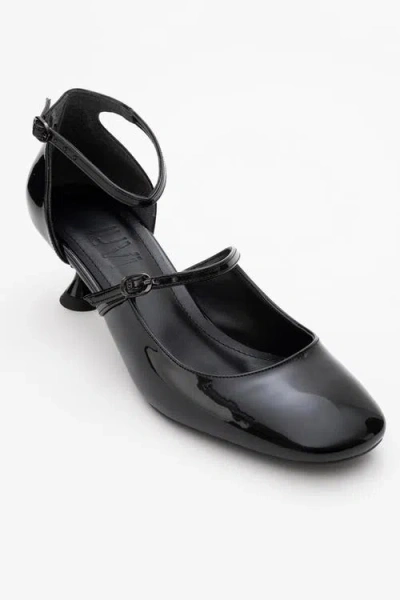 Prologue Shoes Emly Square Toe Slingback Pump In Black