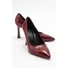 Prologue Shoes Forest Pointed Toe Pump In Burgundy