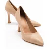 Prologue Shoes Forest Pointed Toe Pump In Brown