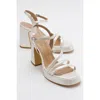 Prologue Shoes Heas Platform Sandal In White
