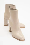 Prologue Shoes Jewel High Heel Boot In Brown