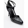 Prologue Shoes Jon T Strap Pump In Black