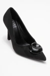 Prologue Shoes Jordana Pointed Toe Pump In Black
