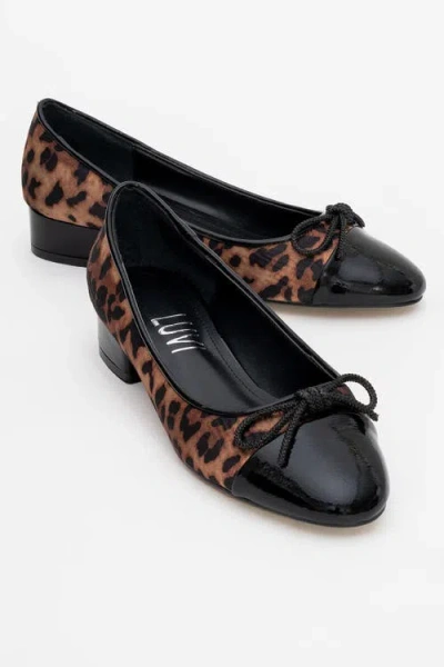 Prologue Shoes Julien Bow Detail Block Heel Flat In Animal Print