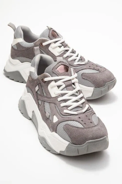Prologue Shoes Loretta Platform Sneakers In Gray