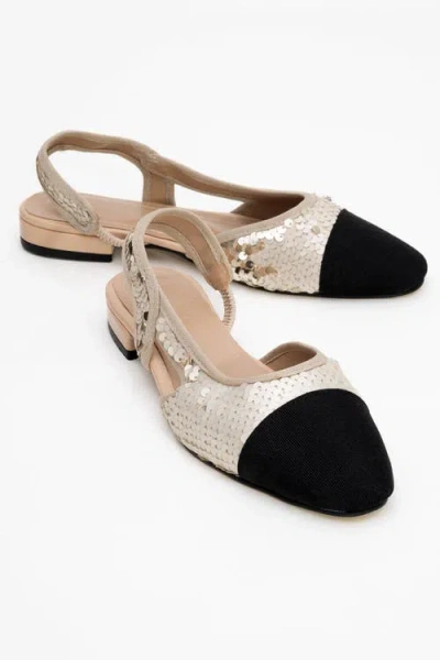 Prologue Shoes Lujo Ballet Flat In Neutral