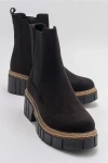 Prologue Shoes Luz Block Heel Boot In Black