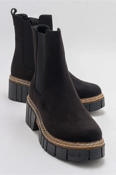 Prologue Shoes Luz Block Heel Boot In Black