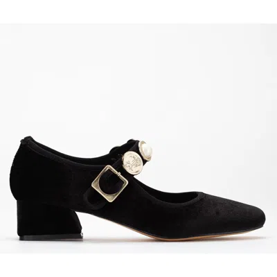 Prologue Shoes Macbeth Velvet Mary Jane Pumps In Black