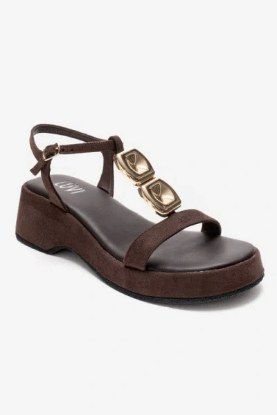 Prologue Shoes Matt Platform Sandal In Brown