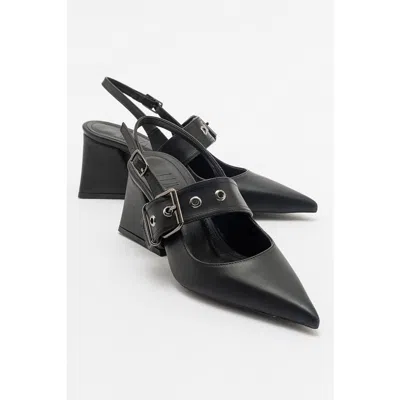 Prologue Shoes Nepido Pointed Toe Block Heel Pump In Black