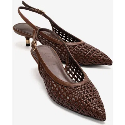 Prologue Shoes Orelis Kitten Heel Pump In Brown