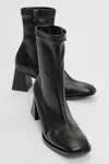 Prologue Shoes Plesa Chunky Heel Boot In Black
