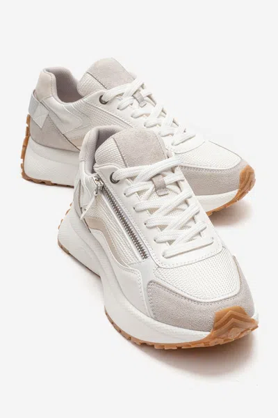 Prologue Shoes Rocca Zip Sneaker In White