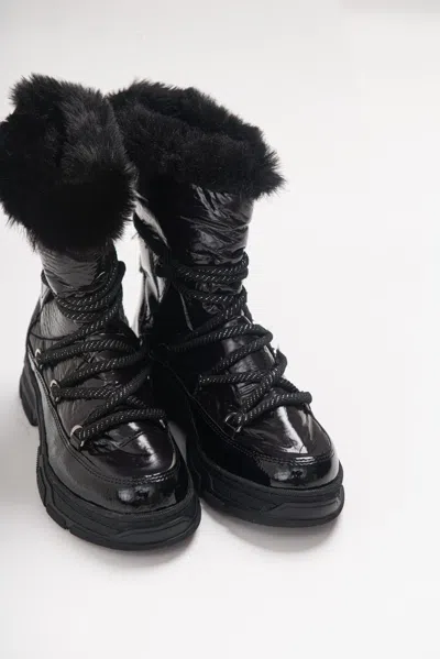 Prologue Shoes Rosie Fur Lined Boot In Black