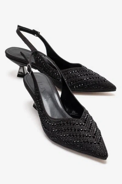 Prologue Shoes Royale Embellished Kitten Heel Pump In Black