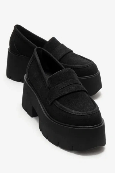 Prologue Shoes Santia Chunky Platform Loafer In Black