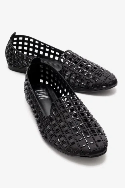 Prologue Shoes Silva Ballet Flat In Black