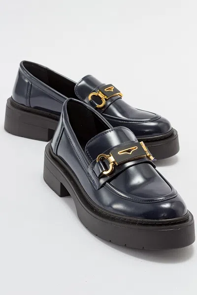 Prologue Shoes Simone Bit Platform Loafer In Black