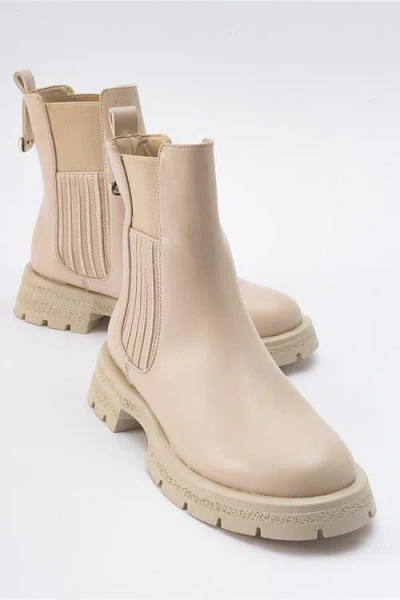 Prologue Shoes Sofia Chelsea Boot In Animal Print