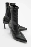 Prologue Shoes Thalin Zip Stiletto Boot In Black