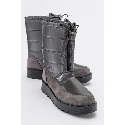 Prologue Shoes Vay Zip Snow Boot In Multi