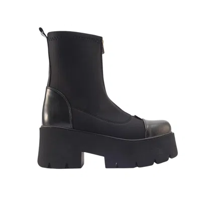 Prologue Shoes Women's Bray Black Patent Chunky Boot