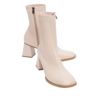 PROLOGUE SHOES WOMEN'S NEUTRALS PLESA BEIGE CHUNKY HEEL BOOT