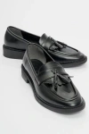 Prologue Shoes Zita Loafers In Black