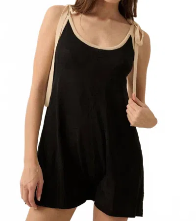 Promesa Flora Sleeveless Romper In Black