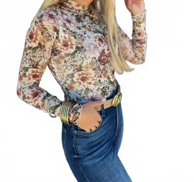 Promesa Floral Mesh Top In Cream In Multi